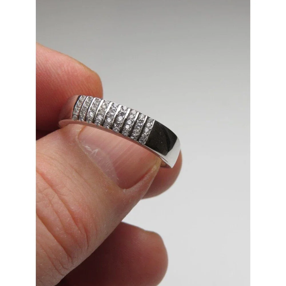 *925 Sterling Silver Diamond Band